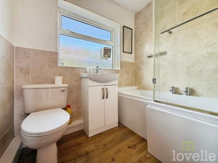 3 bedroom Semi-detached bungalow for sale in Mount Pleasant Close, Marton, DN21