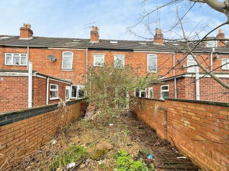 2 bedroom Terraced House for sale in Noel Street, Gainsborough, DN21