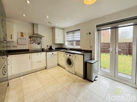 3 bedroom Detached house for sale in Brewster Road, Gainsborough, DN21