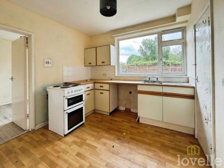 3 bedroom Semi-detached house for sale in Rowston Close, Gainsborough, DN21