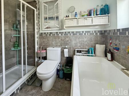 3 bedroom Semi-detached house for sale in Sands Lane, Scotter, DN21