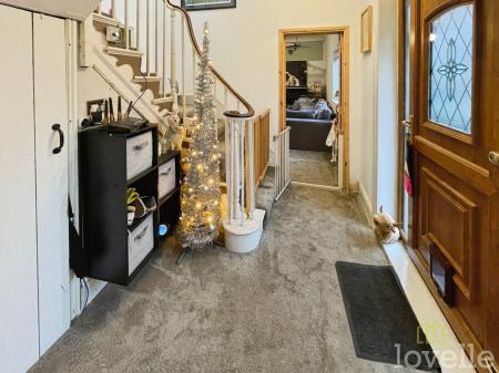4 bedroom Semi-detached house for sale in Main Street, West Stockwith, DN10