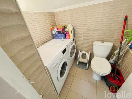 4 bedroom Semi-detached house for sale in Main Street, West Stockwith, DN10