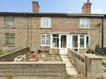 2 bedroom Terraced House for sale in Gainsthorpe Road, Kirton Lindsey, DN21