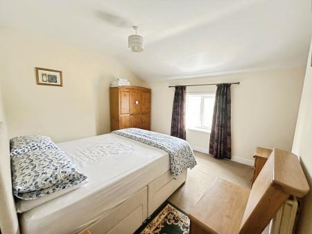 2 bedroom Terraced House for sale in Gainsthorpe Road, Kirton Lindsey, DN21