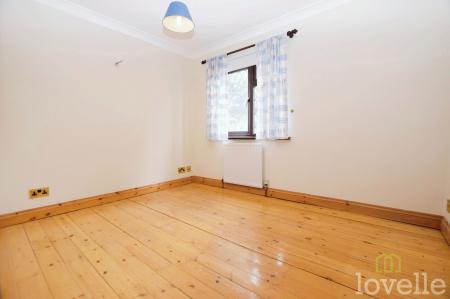 4 bedroom Detached house to let in Anderson Way, Lea, DN21