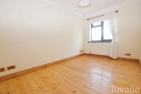 4 bedroom Detached house to let in Anderson Way, Lea, DN21