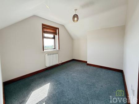 2 bedroom Semi-detached house for sale in Station Road, Beckingham, DN10