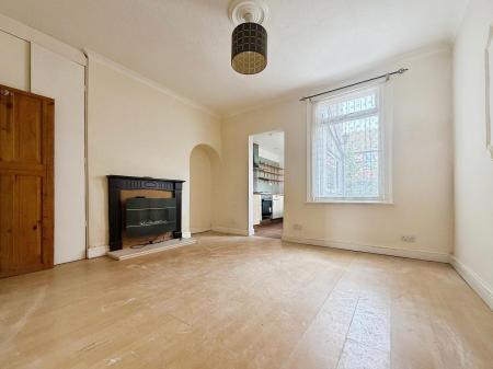 2 bedroom Terraced House to let in Bacon Street, Gainsborough, DN21