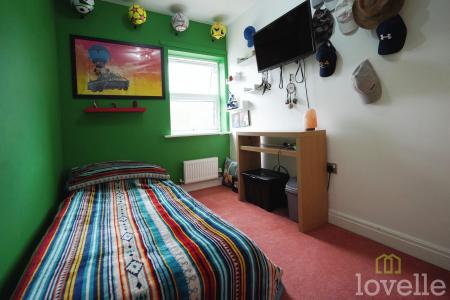 4 bedroom Detached house for sale in Salisbury Close, Morton, DN21