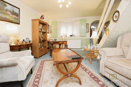 2 bedroom End of terrace house for sale in Bridge Road, Gainsborough, DN21