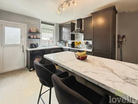 2 bedroom Terraced House for sale in Beaufort Street, Gainsborough, DN21