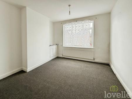 3 bedroom Terraced House for sale in Sandsfield Lane, Gainsborough, DN21