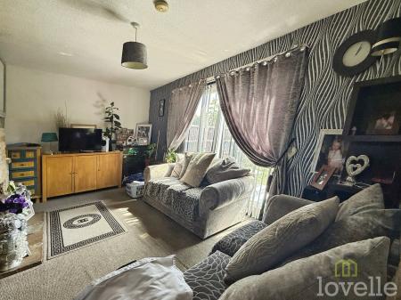 3 bedroom Terraced House for sale in Hickman Crescent, Morton, DN21