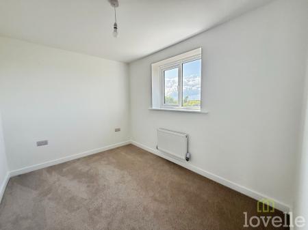 2 bedroom Semi-detached house to let in Eliot Drive, Gainsborough, DN21
