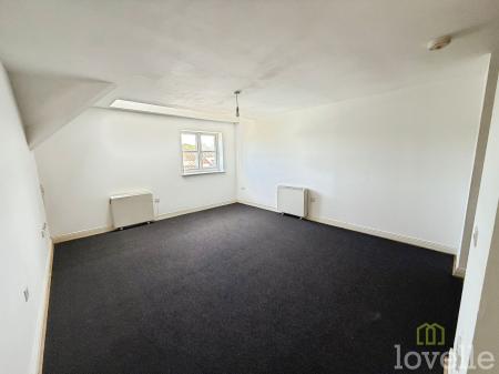 2 bedroom Flat to let in Trinity View, Gainsborough, DN21