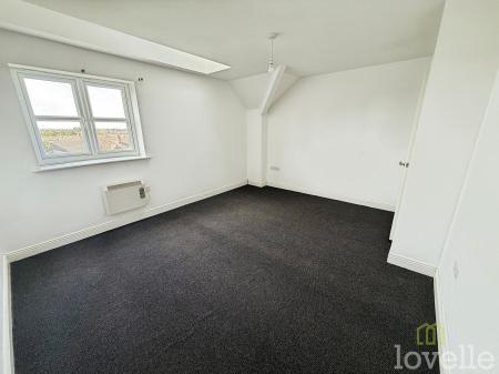 2 bedroom Flat to let in Trinity View, Gainsborough, DN21