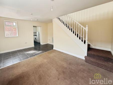 1 bedroom Flat to let in Ashcroft Road, Gainsborough, DN21