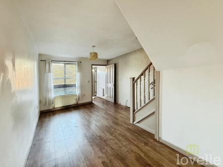 2 bedroom Semi-detached house for sale in Temple Road, Scunthorpe, DN17