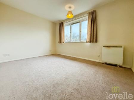 2 bedroom Semi-detached house to let in Henlow Close, Kirton Lindsey, DN21