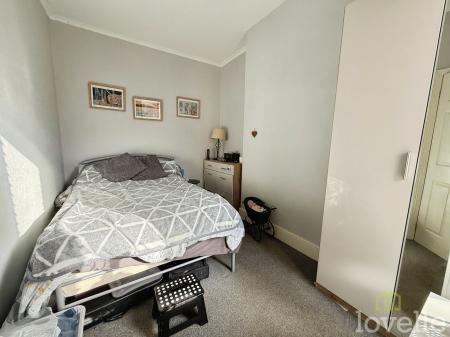 2 bedroom Semi-detached house for sale in Ropery Road, Gainsborough, DN21