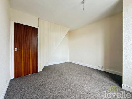 3 bedroom Terraced House to let in Trent Street, Gainsborough, DN21