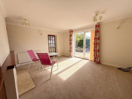 3 bedroom Detached bungalow for sale in Brook Street, Hemswell, DN21