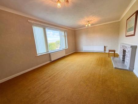 3 bedroom Detached bungalow for sale in Brook Street, Hemswell, DN21