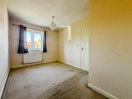 2 bedroom Terraced House to let in Sunningdale Way, Gainsborough, DN21