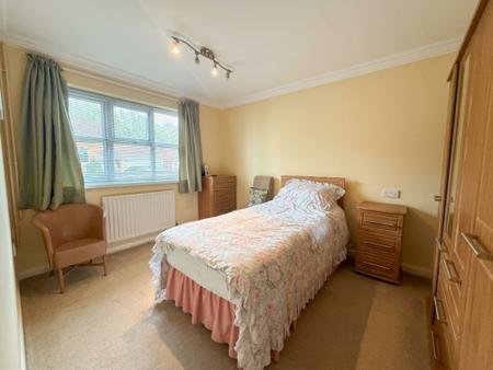 2 bedroom Detached bungalow for sale in Adams Way, Marton, DN21