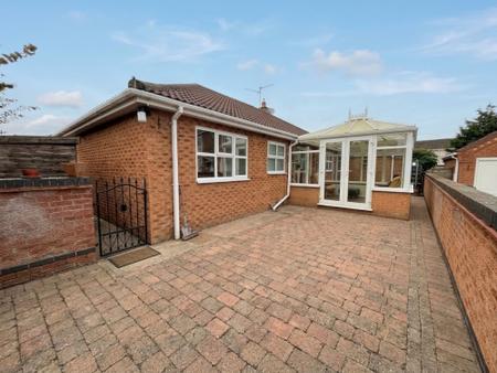 2 bedroom Detached bungalow for sale in Adams Way, Marton, DN21