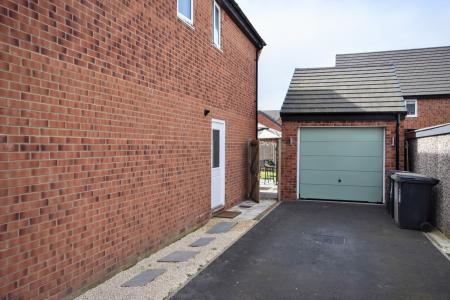 4 bedroom Detached house for sale in Acorn Avenue, Louth, LN11