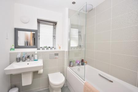 4 bedroom Detached house for sale in Acorn Avenue, Louth, LN11