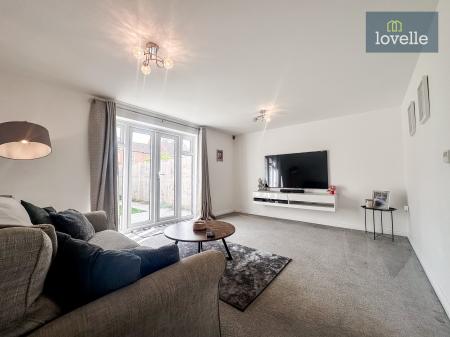 3 bedroom Town house for sale in Albatross Way, Louth, LN11