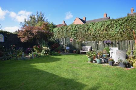 4 bedroom Detached house for sale in Andrews Close, Louth, LN11