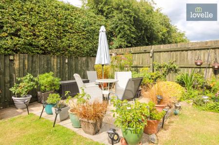 4 bedroom Detached house for sale in Andrews Close, Louth, LN11