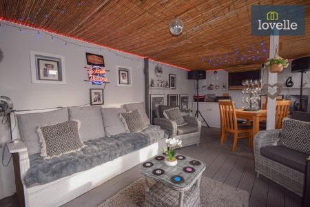 4 bedroom Detached house for sale in Brackenborough Road, Louth, LN11