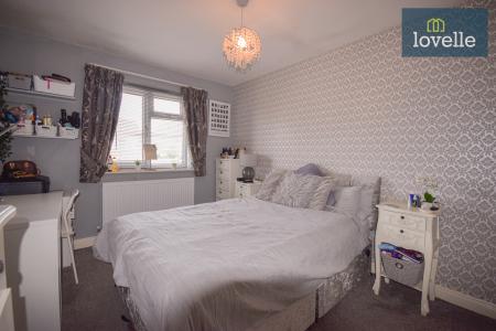 4 bedroom Detached house for sale in Brackenborough Road, Louth, LN11