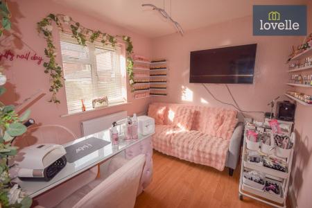 4 bedroom Detached house for sale in Brackenborough Road, Louth, LN11