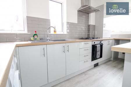 3 bedroom Detached house for sale in Carr Lane, Grimsby, DN32