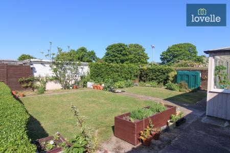 2 bedroom Detached bungalow for sale in Cemetery Road, North Somercotes, LN11