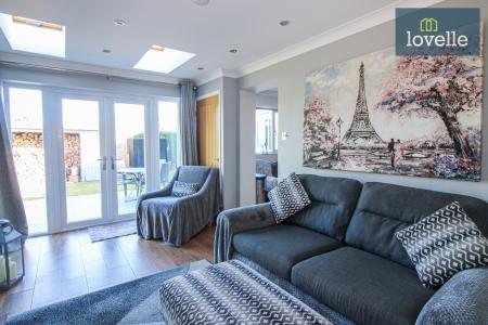 5 bedroom Detached bungalow for sale in Cemetery Road, North Somercotes, LN11