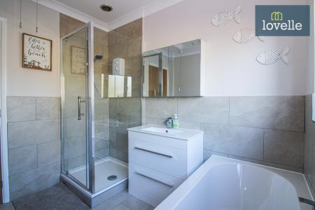 5 bedroom Detached bungalow for sale in Cemetery Road, North Somercotes, LN11