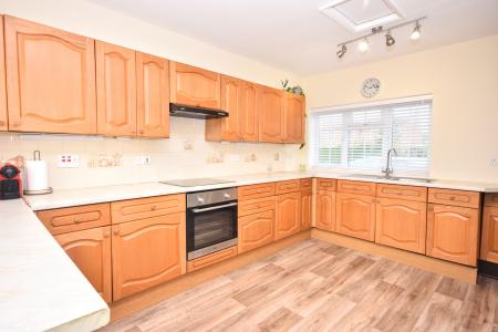 3 bedroom Semi-detached house for sale in Church Walk, South Cockerington, LN11