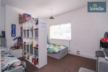3 bedroom Terraced House for sale in Durban Road, Grimsby, DN32
