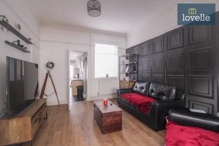 3 bedroom Terraced House for sale in Durban Road, Grimsby, DN32