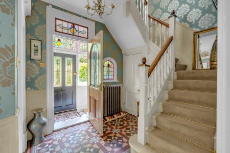 5 bedroom Semi-detached house for sale in Fords Avenue, Healing, DN41