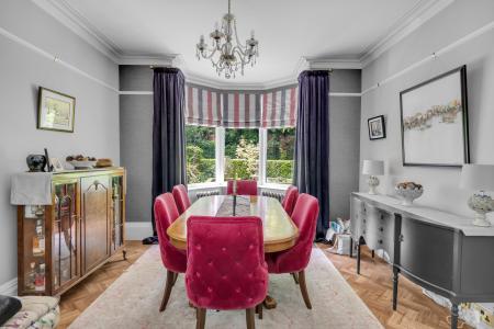 5 bedroom Semi-detached house for sale in Fords Avenue, Healing, DN41