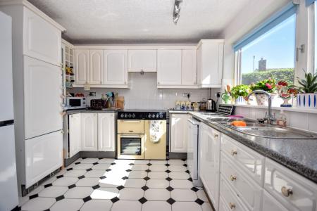 3 bedroom Detached house for sale in High Street, Grainthorpe, LN11