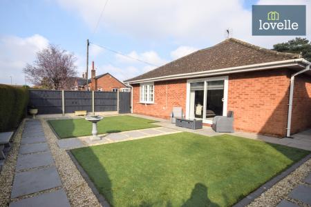 3 bedroom Detached bungalow for sale in Holywell Lane, Utterby, LN11